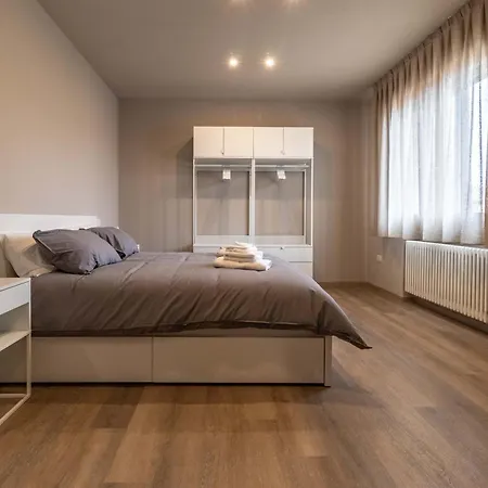 Апартаменты Idealhome *