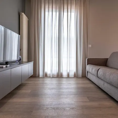 Апартаменты Idealhome *