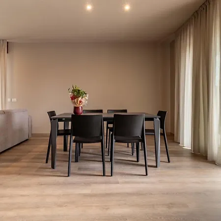 Апартаменты Idealhome